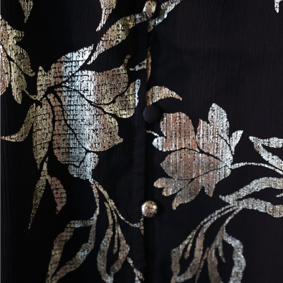 Black and Gold Floral Blouse - Picture 6 of 10